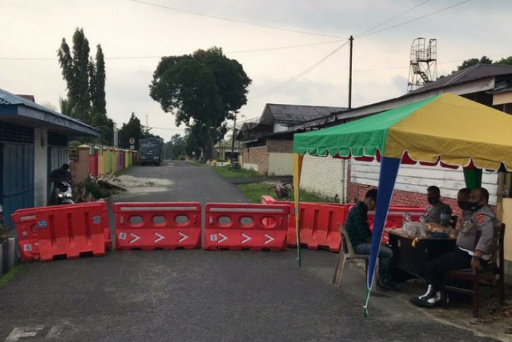 Keluarga personel Polres Simalungun isolasi mandiri di Asrama Polisi