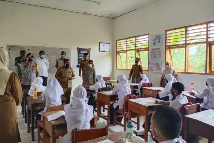 Masuk zona merah, proses belajar tatap muka di Aceh Jaya kembali di tunda
