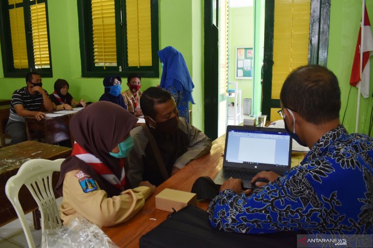 Bantuan Laptop Untuk Pelajar Madiun