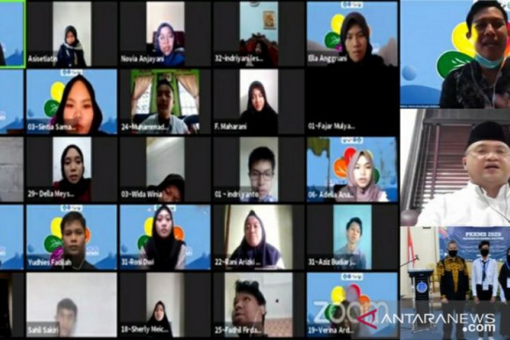 Maba UBB ikuti PKKMB Tahun 2020 secara daring
