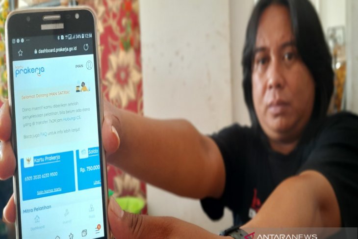 Wartawan terdampak COVID-19 senang bisa dapat Kartu Prakerja
