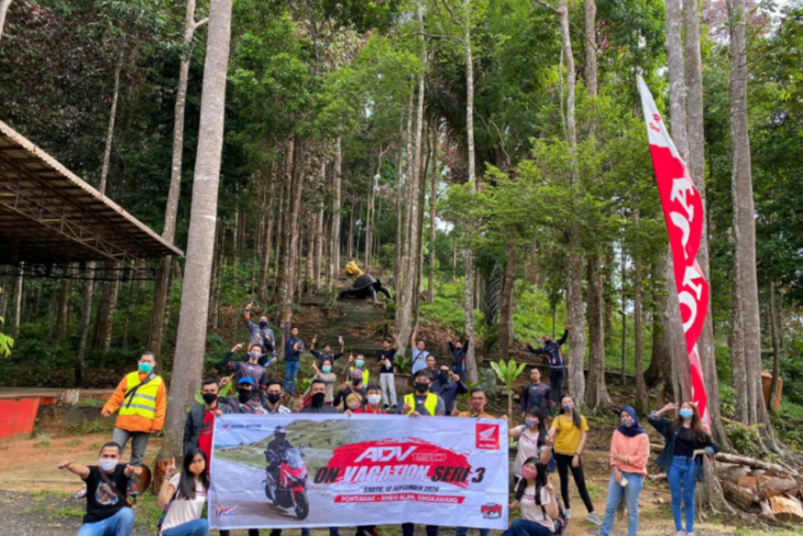 Honda Kalbar Gelar ADV x PCX On Vacation Seri 3 ke Rindu Alam Singkawang