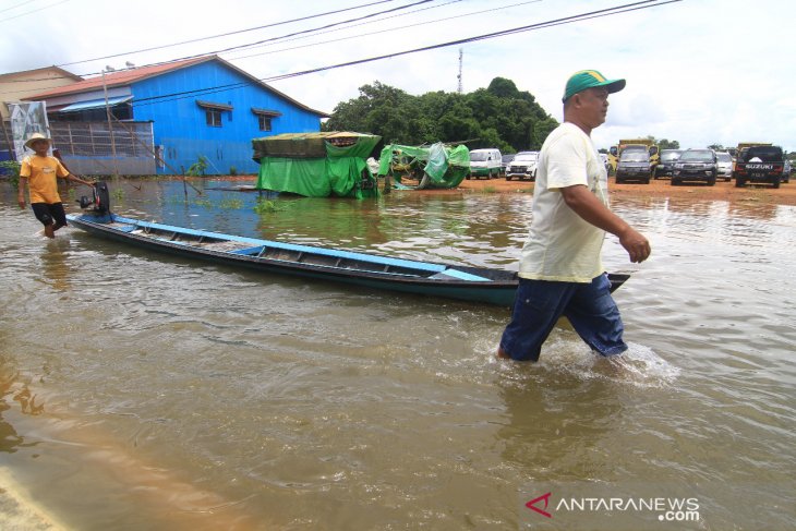 Kota Putussibau terendam banjir