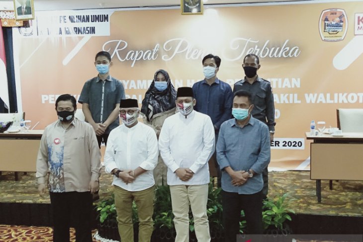 KPU Banjarmasin nyatakan keempat Bapaslon penuhi syarat maju