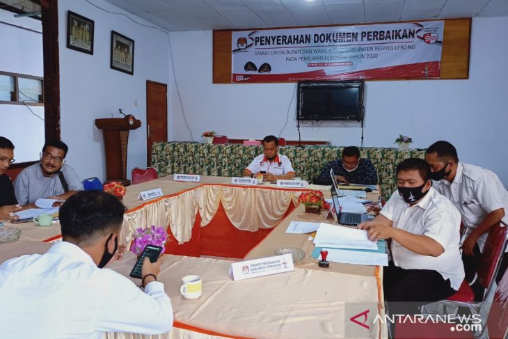 Empat bapaslon Pilkada Rejang Lebong telah serahkan dokumen perbaikan