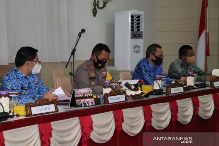 Menyetrum ikan di HSS diancam pidana penjara maksimal lima tahun, denda Rp2 miliar
