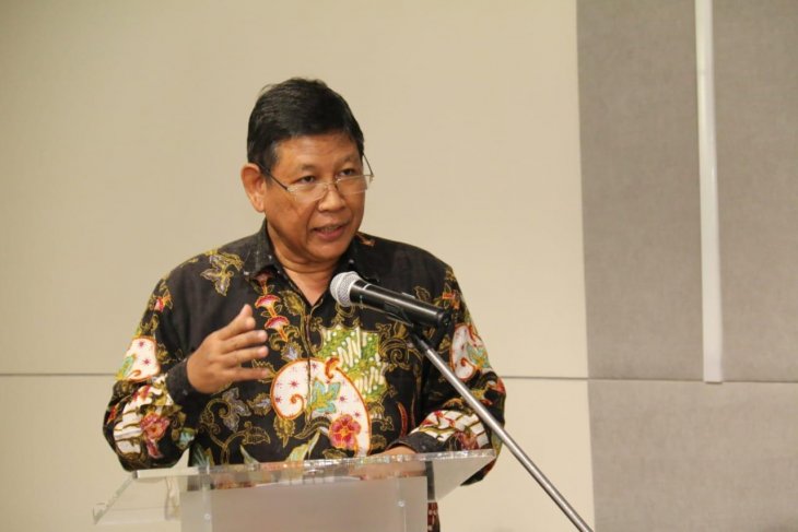 Ministry eyes 0.40-percent growth pharmaceutical, textile industries