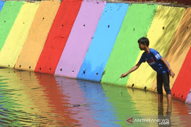 BRI Bantu Konservasi Sungai Kemuning Di Banjarbaru