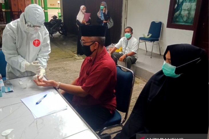Reaktif rapid test, Bupati Aceh Barat isolasi mandiri selama 14 hari