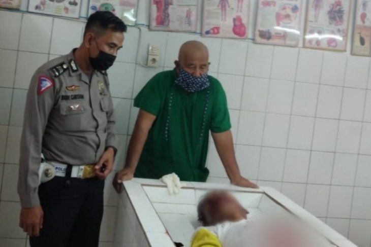 Pengendara motor tanpa identitas, tewas lakalantasdi lintas Parapat