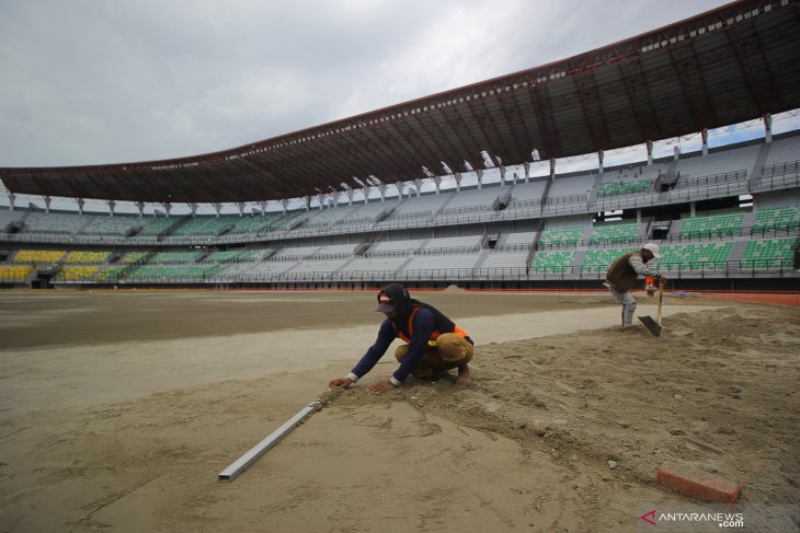 Renovasi Stadion Gelora Bung Tomo Dikebut