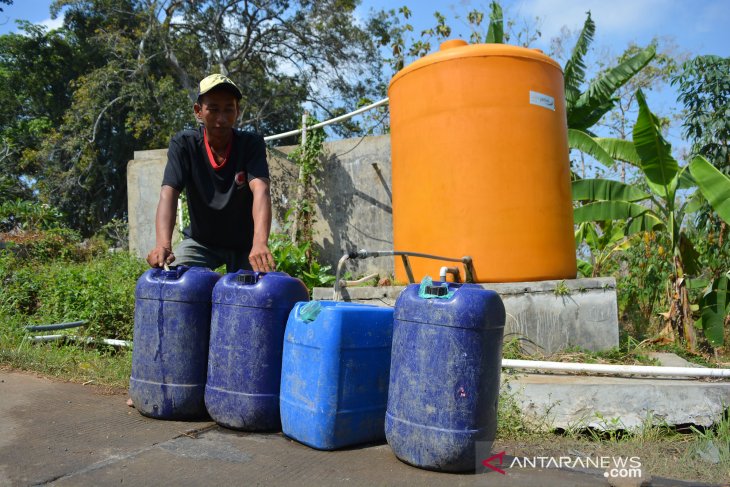 Kekurangan Air Bersih di Jombang