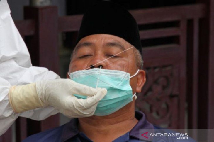 Bupati Aceh Barat positif COVID-19, isteri dan anaknya negatif