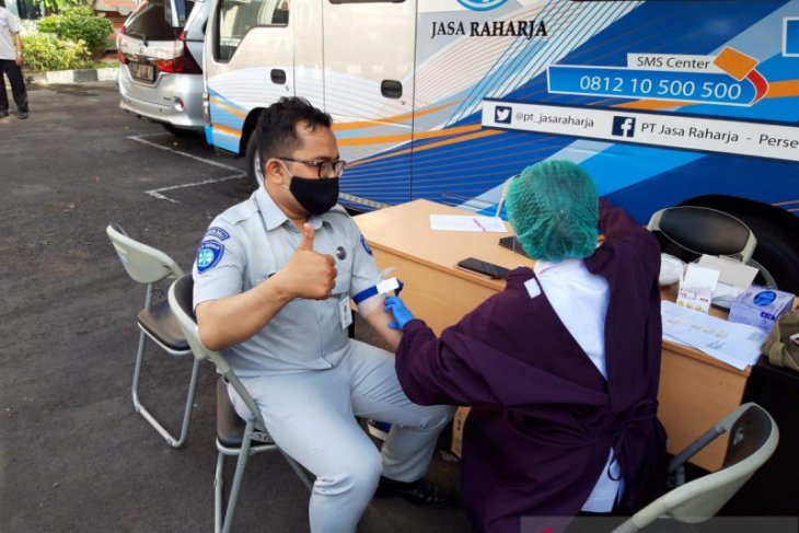 Pegawai Jasa Raharja Bali diuji cepat COVID-19