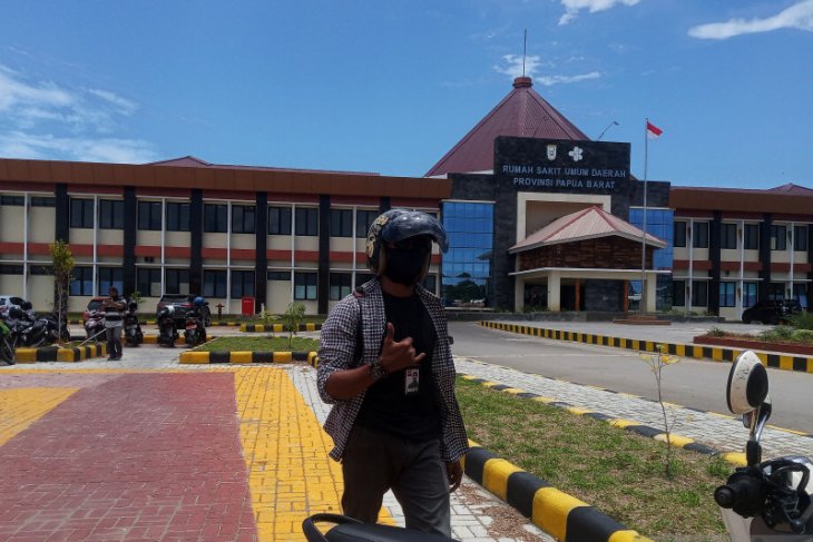 Semakin banyak petugas medis di Papua Barat terpapar COVID-19