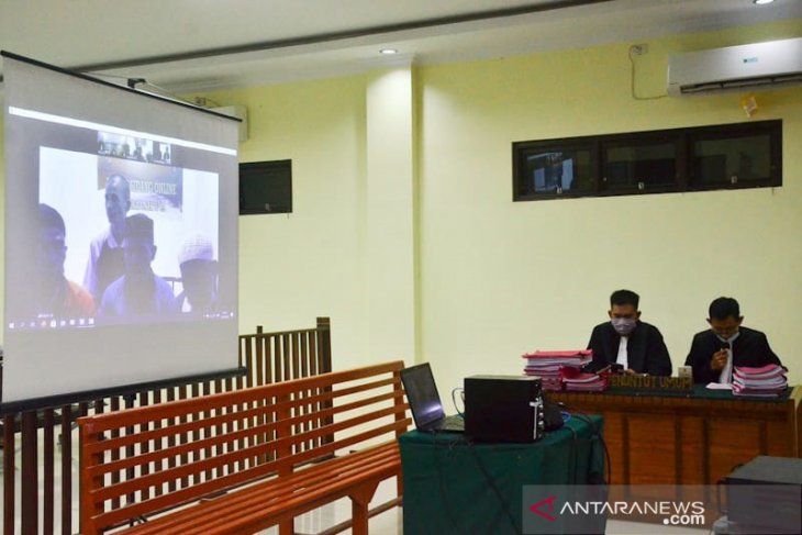 Empat terdakwa perdagangan harimau dituntut 4,6 tahun