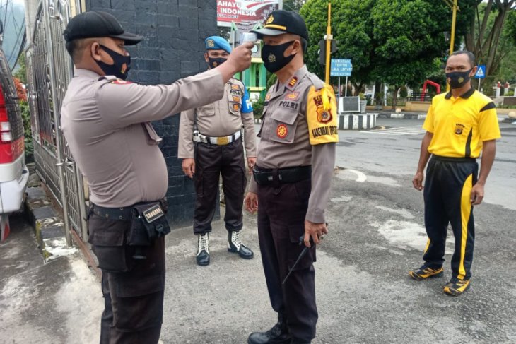Kapolres Aceh Tengah Pantau Kesehatan Tahanan