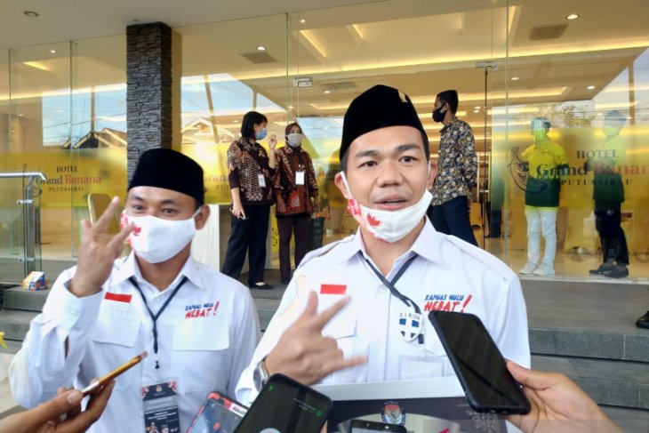SIS - Wahyu : pasti menang nomor urut tiga lambang persatuan Indonesia