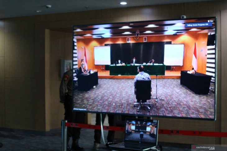 Dewas tak terima alasan Ketua KPK gunakan heli demi efisiensi