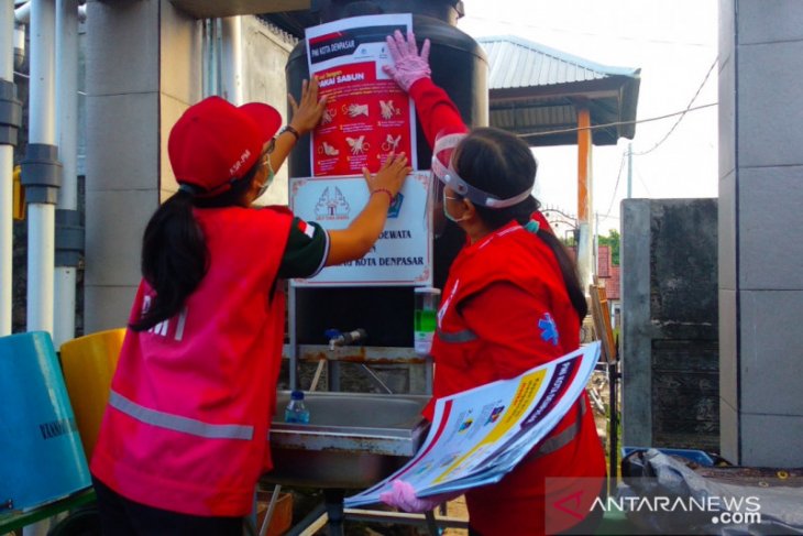 Hasil survei warga pasar hanya 3 persen yang sadar protokol kesehatan