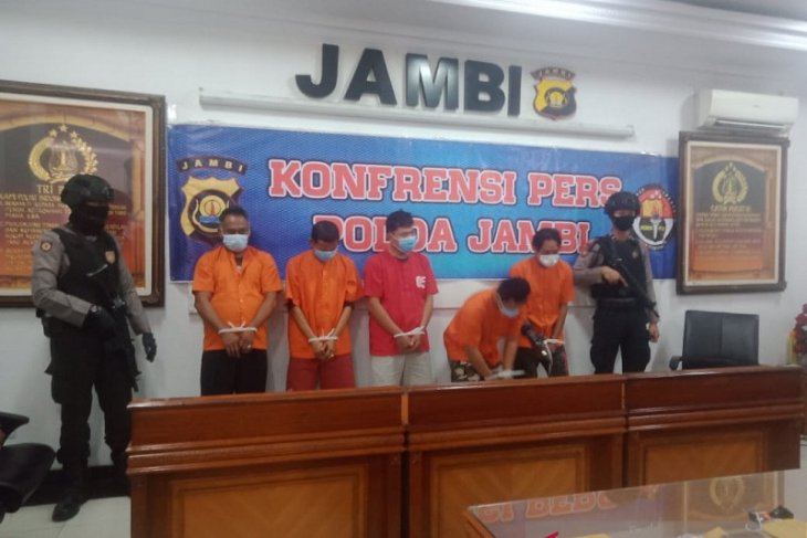 Polisi tangkap lima kurir sabu dikendalikan napi