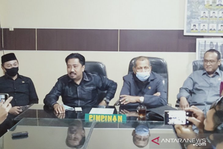 Komisi II pastikan tetap berwenang awasi PDAM Bandarmasih yang menjadi Perseroda