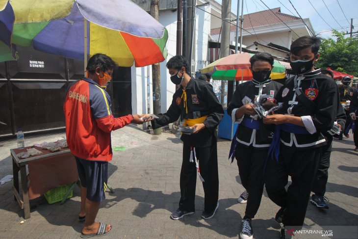 Pesilat bagi masker