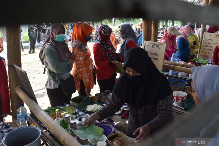 Pasar Tradisiional Unik di Madiun