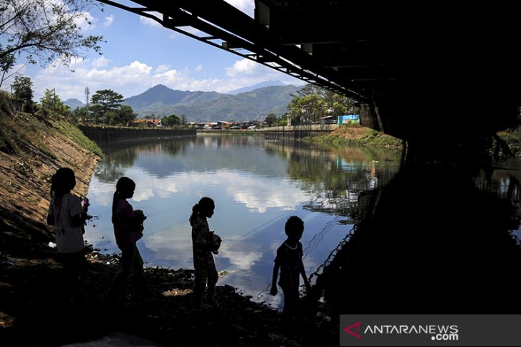 Penurunan pencemaran sungai Citarum 