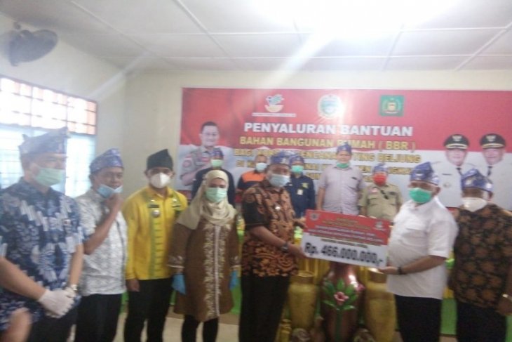 Kemensos RI bantu warga korban angin puting beliung Langkat Rp466 juta