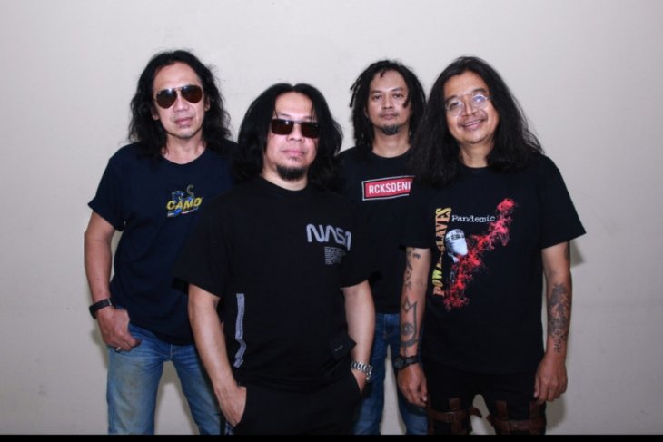 Powerslaves rilis ulang lagu