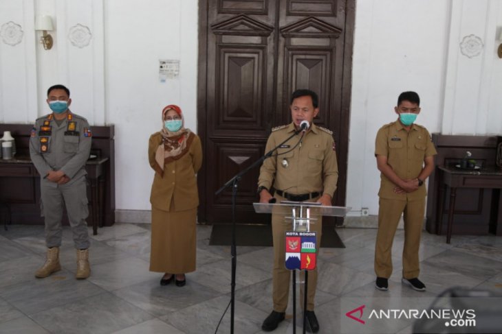Positif COVID naik 15 persen, Bogor masih zona merah