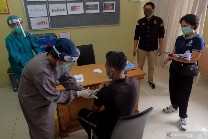 Pemerintah: Vaksinasi COVID-19 bagi 9,1 juta orang pada November