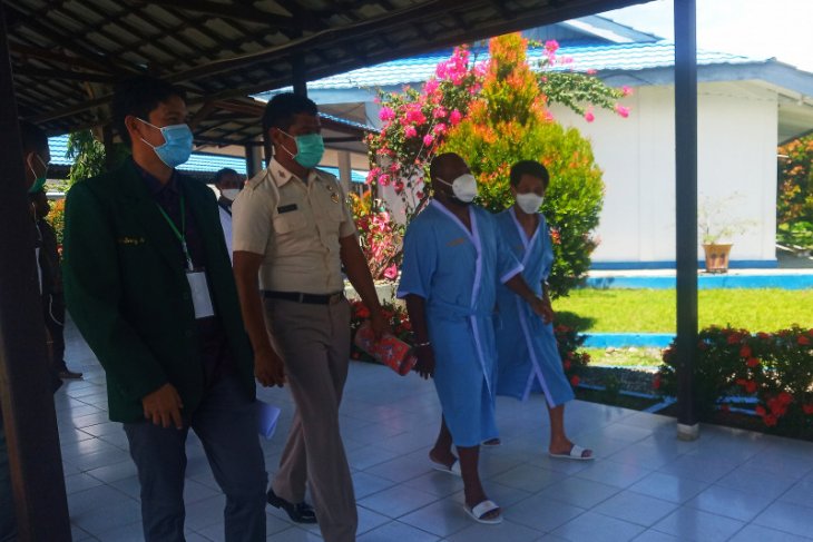 Bupati Manokwari Selatan berhasil sembuh dari COVID-19