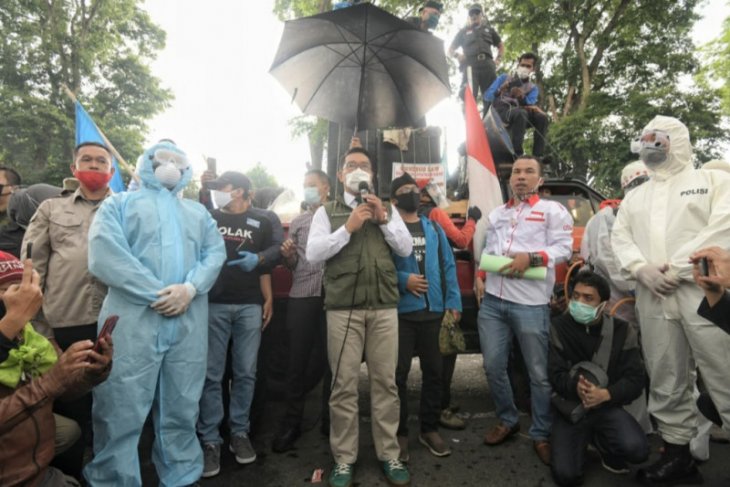 Ridwan Kamil akan sampaikan aspirasi buruh ke Presiden-DPR