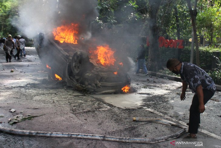 Aksi Tolak UU Cipta Kerja di Malang