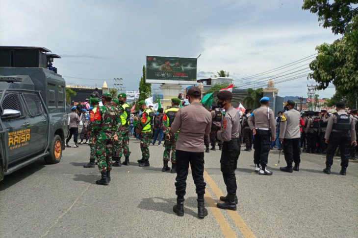 Polda Gorontalo kerahkan 1.450 personil amankan aksi tolak UU Ciptaker