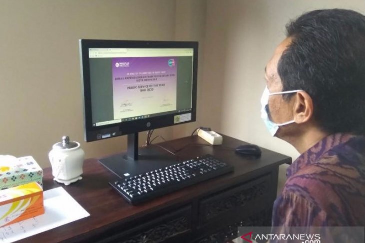Pelayanan Disdukcapil Denpasar raih penghargaan