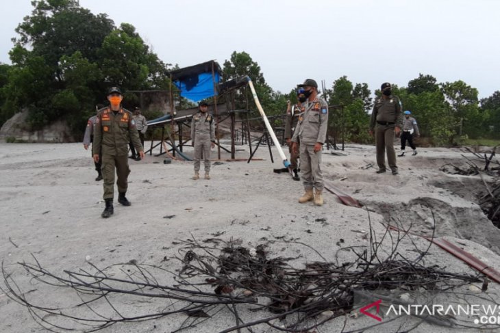 Tim gabungan Bangka tertibkan penambangan biji timah ilegal