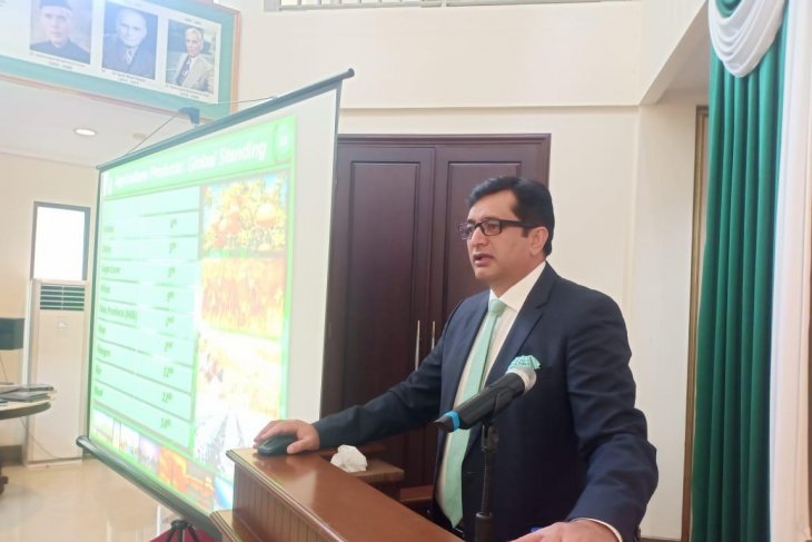 Pakistan embassy, Batik Travel hold tourism promotion conference