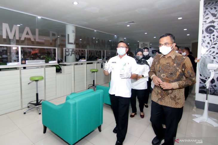 Komisi II DPR Tinjau Mall Pelayanan Publik Banyuwangi