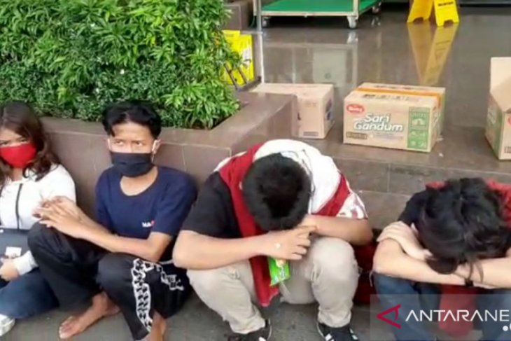Pelajar SD juga ikut aksi demo tolak UU Cipta Kerja