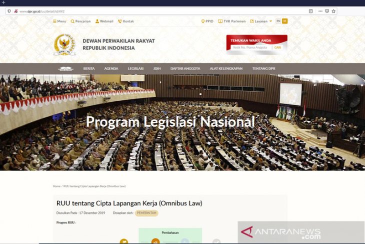 Politisi Golkar sebut omnibus law tebas
