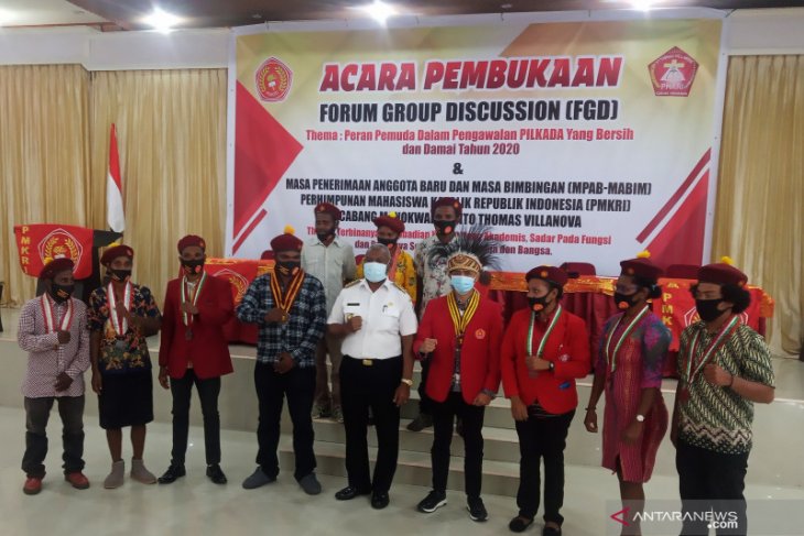 Gubernur ajak kandidat Pilkada Papua Barat jaga keamanan