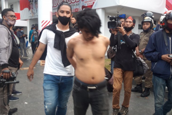 Polda Malut 19 pedemo diamankan