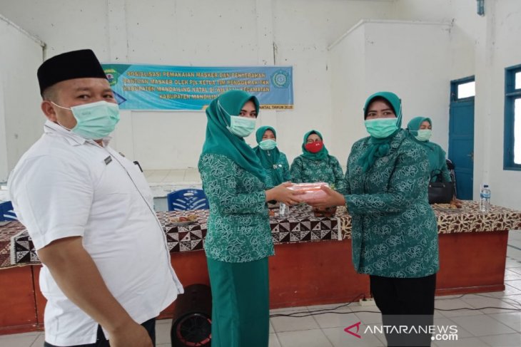 Ketua PKK ajak warga Bukit Malintang patuhi protokol kesehatan