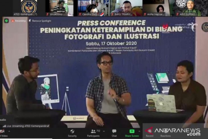 Kemenparekraf ajak masyarakat untuk belajar fotografi dan disain