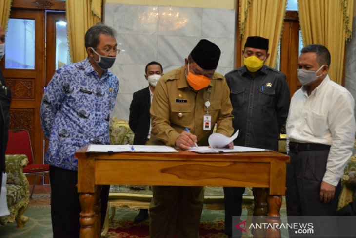 Dua Perumahan di Ciruas serahkan fasum fasos ke Pemkab Serang