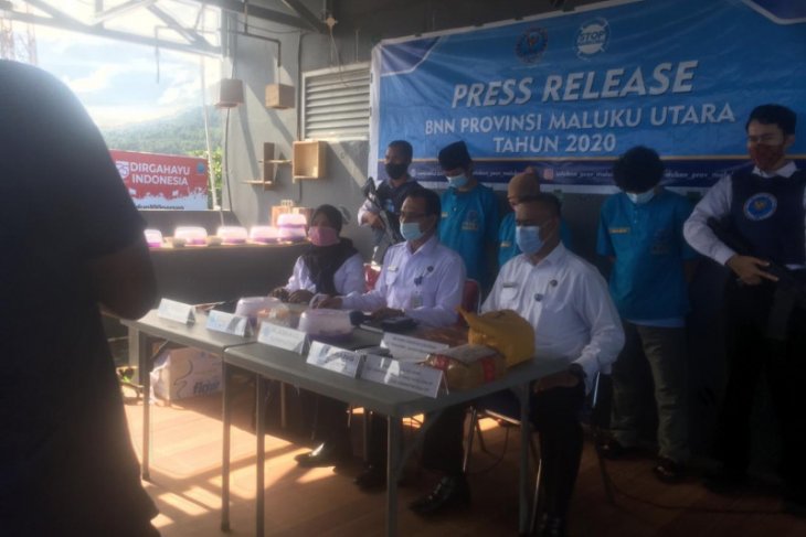 BNNP Malut - Bea Cukai Ternate ciduk tiga pengedar narkoba