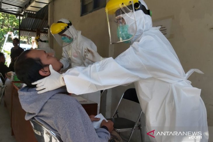 Hasil swab tenaga medis negatif, IGD Rumah Sakit Putussibau dibuka